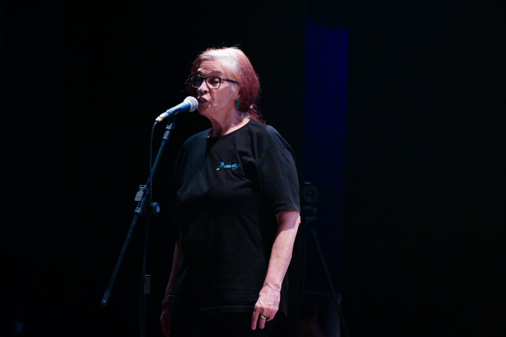 Professor(a) de música Iza Brazil — Musicall, Balneário Camboriú